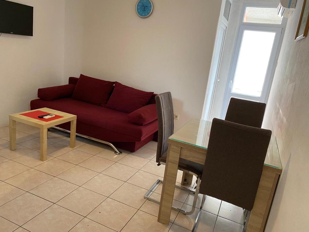 Apartments Bojanic バール エクステリア 写真
