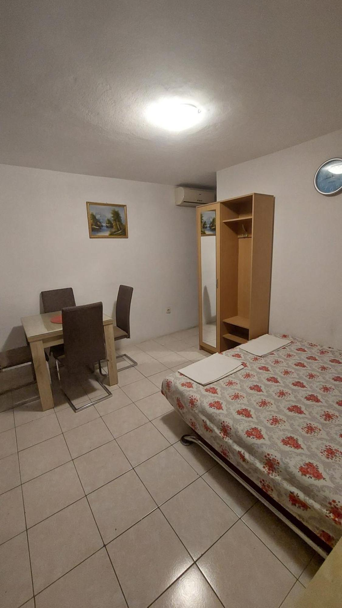 Apartments Bojanic バール エクステリア 写真